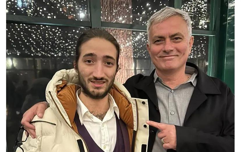 kaiyun-葡媒介绍穆里尼奥儿子马里奥：18岁挂靴，目前正在当游戏主播