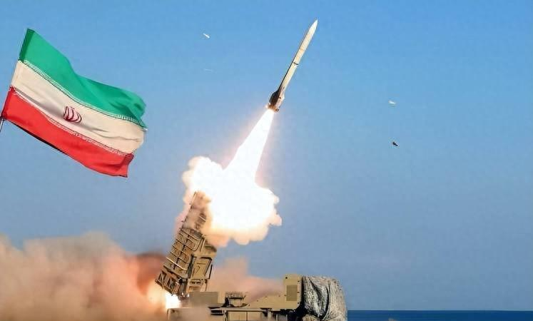 开云体育下载-准备同归于尽？伊朗不计代价全面反击，海湾国家沦为伊美挡箭牌？